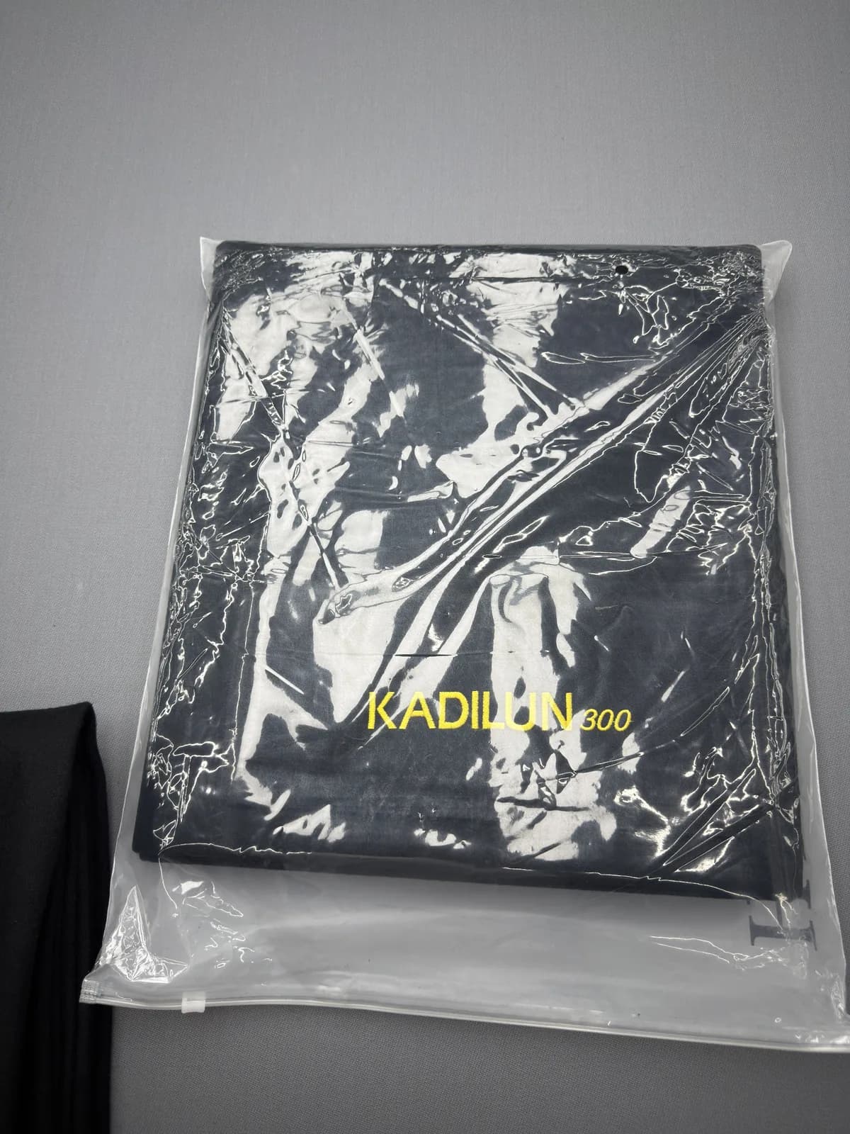 فرش KADILUN لون اسود 2